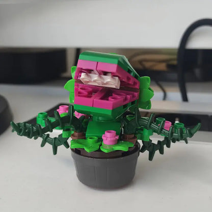 Little Shop of Horrors Meat-Eater Flower Building Block Figure