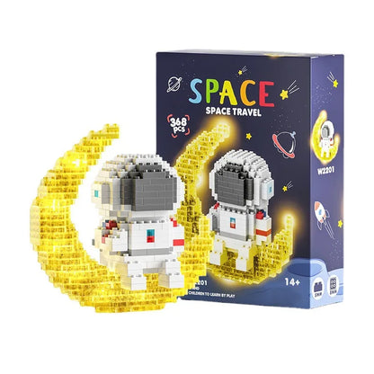 Astronaut Building Block Figure